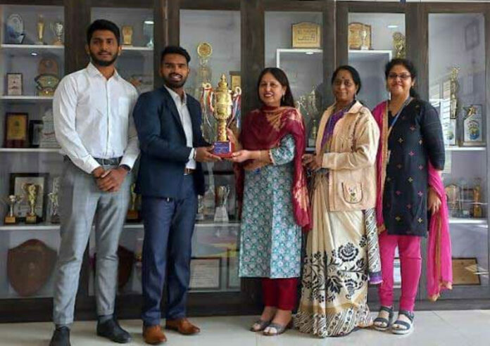 carrer-awarness-quiz-contest