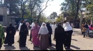 raver-hijab-morcha