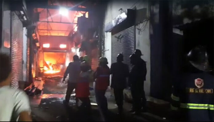 A-huge-fire-broke-out-in-a-company-at-Wagle-Estate-in-Thane
