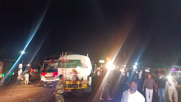Accident-in-a-luxury-bus-and-truck-at-Patas