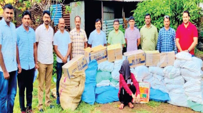 satara-police-seized-5-lac-gutkha