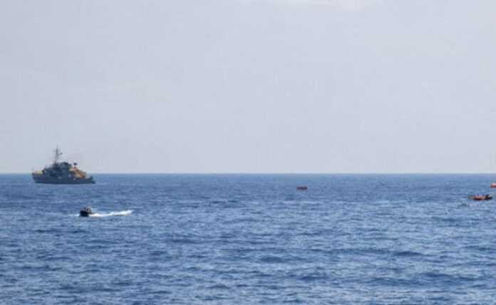 boat-sink-in-arebian-sea boat-sink-in-arebian-sea