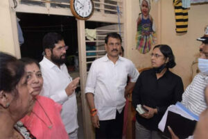 cm-at-borivali-police-colony