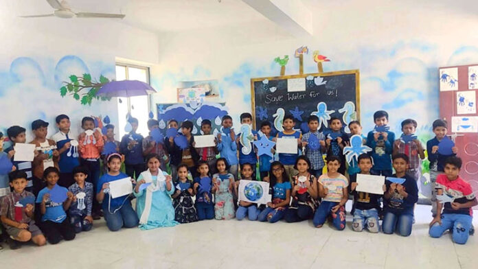 rosland-school-blue-day