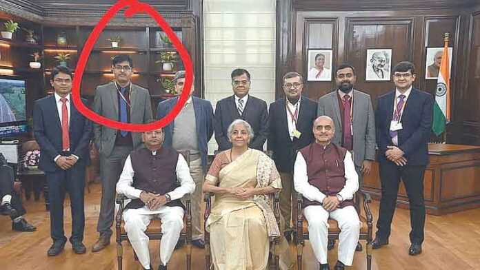 Khandeshputra-of-Zurkheda-is-in-the-team-preparing-the-country's-budget