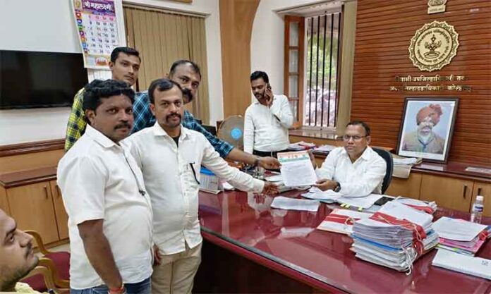 kolhapur-police-boys-nivedan