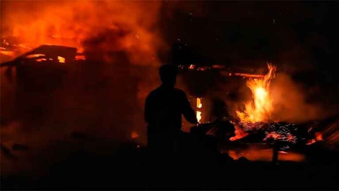 satara-in-fire
