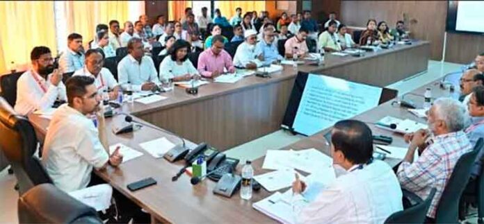 solapur-collector सोलापूर