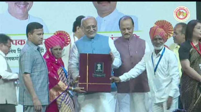 rajjak-tadvi-recived-krushi-prize