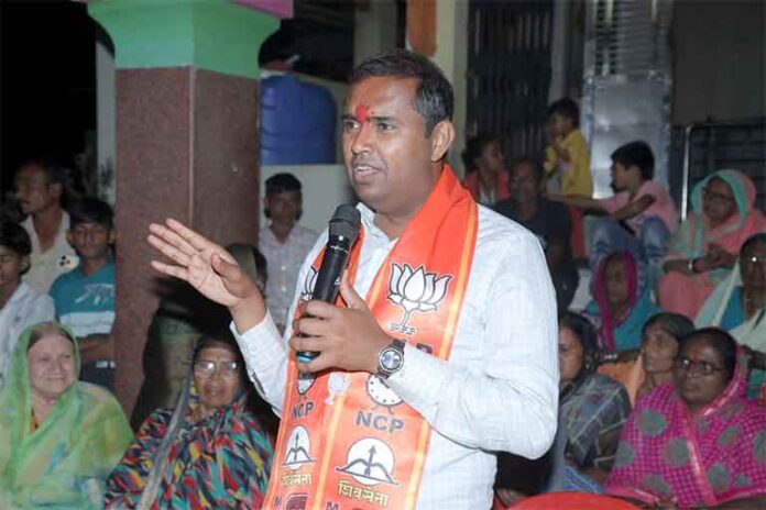 mangesh-chavan मंगेश चव्हाण
