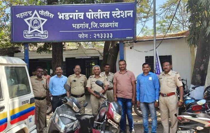 मोटर सायकल चोरी