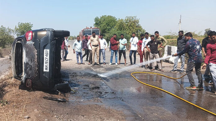 burning-car बर्निंग कार