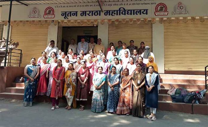 nutan-maratha-college नूतन मराठा महाविद्यालयात