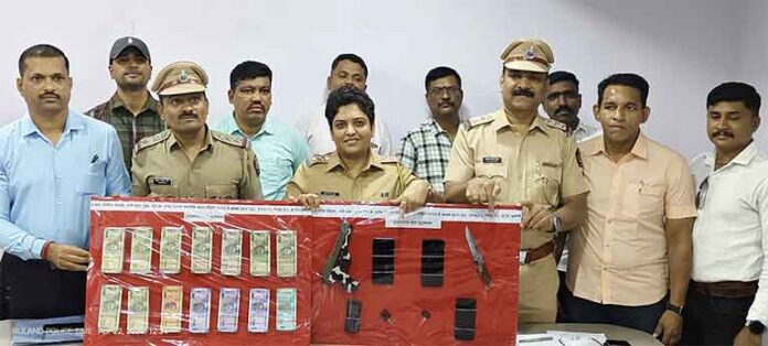 kalva-police-karvayi कळवा पोलिसांची