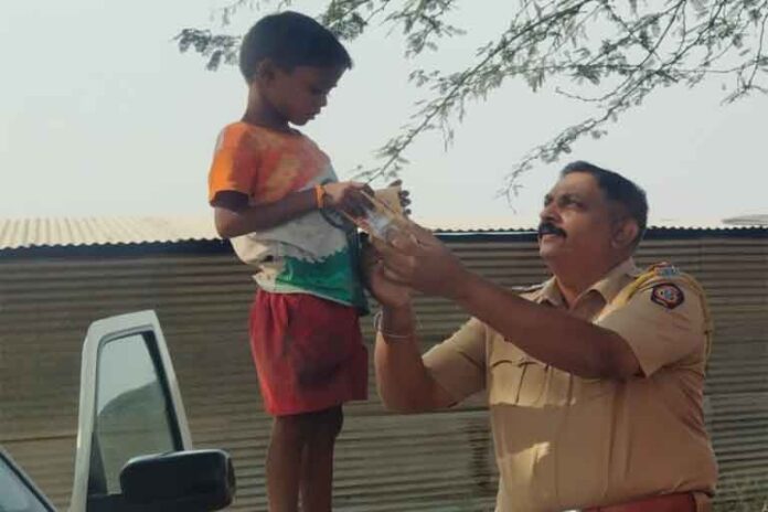 पोलिसांच्या प्रयत्नामुळे