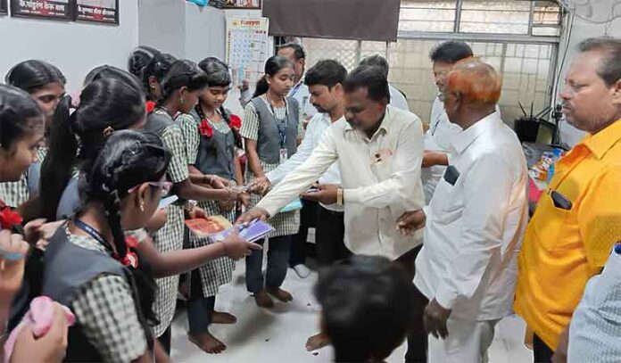 पोलीस निरीक्षक विश्वजीत घोडके