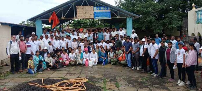 गिरीप्रेमी ग्रुप