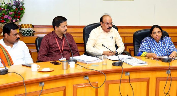 लोकशाहीर अण्णाभाऊ साठे
