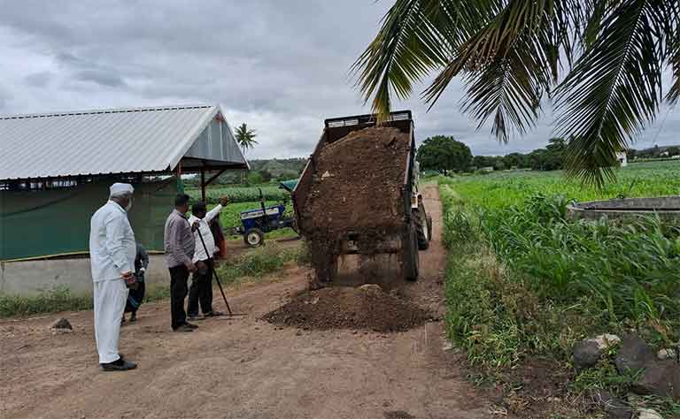 रस्त्याची दुरावस्था