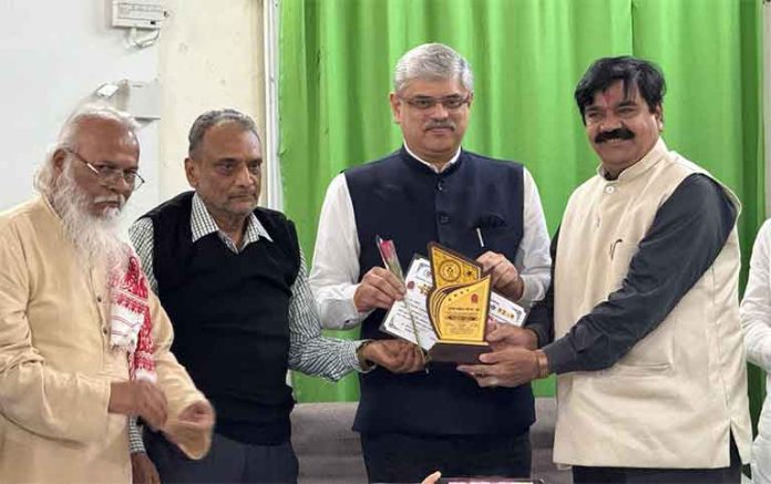 डॉ.श्रीपाल सबनीस