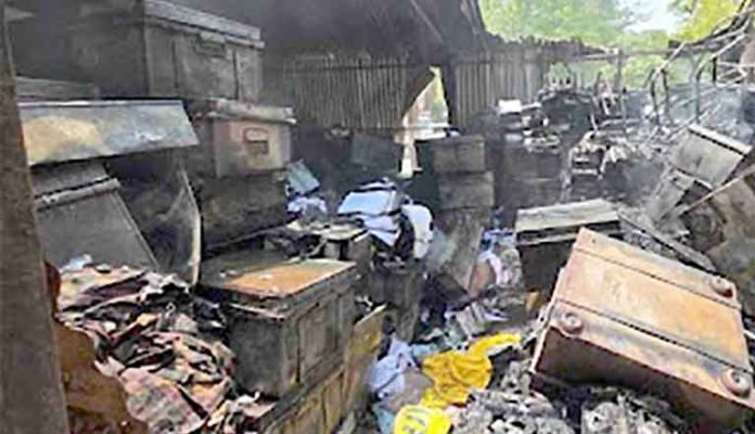 जळगाव पोलीस