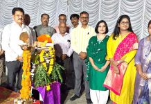 वाचन संस्कृती वाढण्यासाठी बुके ऐवजी बुक संकल्पना रुजविण्याची गरज – आ.राजूमामा भोळे वाचन संस्कृती