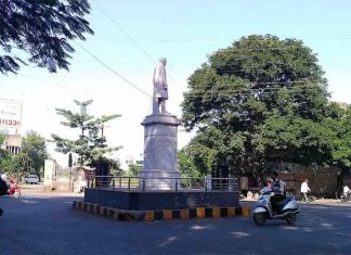 पंडित जवाहरलाल नेहरूंच्या पुतळ्याखालील ‘अदाणी’ नाव हटवा; माजी नगरसेवक अशोक लाडवंजारी यांची मनपा आयुक्तांकडे मागणी पंडित जवाहरलाल नेहरूं