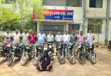 सांगलीत स्थानिक गुन्हे अन्वेषण शाखेची मोठी कारवाई: आंतरराज्यीय मोटारसायकल चोर गजाआड मोटारसायकल चोर