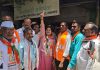 शेतकऱ्यांच्या ठिय्या आंदोलनापुढे महावितरण नमले; जळगाव जिल्ह्यात ८ तास वीजपुरवठा पूर्ववत करण्याचे लेखी आश्वासन महावितरण