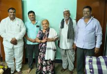 शिर्डी संस्थान हॉस्पिटलच्या सेवानिवृत्त कर्मचारी किरणबाई मिरजकर यांचा वाढदिवसानिमित्त गौरव शिर्डी संस्थान