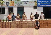 शिरपूर पोलिसांची मोठी कारवाई: कंटेनरमधून जाणारा ४४ लाखांचा अवैध दारूसाठा जप्त शिरपूर
