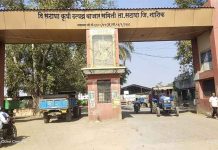 ४ क्विंटल कांद्यासाठी तरुण शेतकऱ्याची बनवेगिरी आली अंगाशी : ट्रॅक्टरच्या टायरमध्ये भरले ४०० लिटर पाणी; सटाणा बाजार समितीत खळबळ शेतकऱ्याची