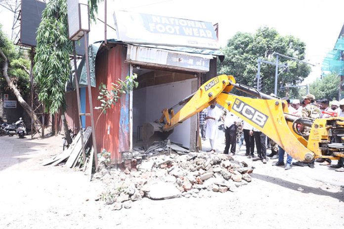 thergaon-atikraman रस्ता रुंदीकरणासाठी