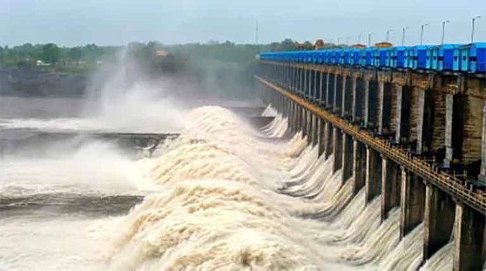 जळगाव तापी नदी हतनूर धरण