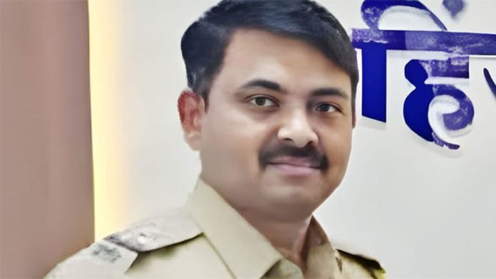 पोलीस निरीक्षकाची आत्महत्या