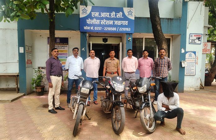 midc-police दुचाकी चोरट्या