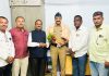 राष्ट्रपती पदक जाहीर झाल्याबद्दल छायाचित्रकार जयंत चौधरी यांचा सत्कार जयंत चौधरी
