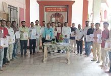 विश्वकर्मावंशीय समाज संघटनेच्या नवनियुक्त पदाधिकाऱ्यांचा सत्कार व नियुक्तीपत्र वाटप सोहळा उत्साहात संपन्न विश्वकर्मावंशीय