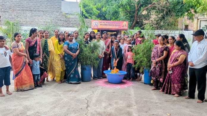 संत ज्ञानेश्वर विद्यालयात