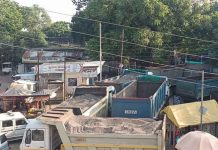 भडगाव तहसील कार्यालय की वाहनतळ? बेशिस्त पार्किंगमुळे नागरिकांची होतेय मोठी कोंडी भडगाव तहसील कार्यालय
